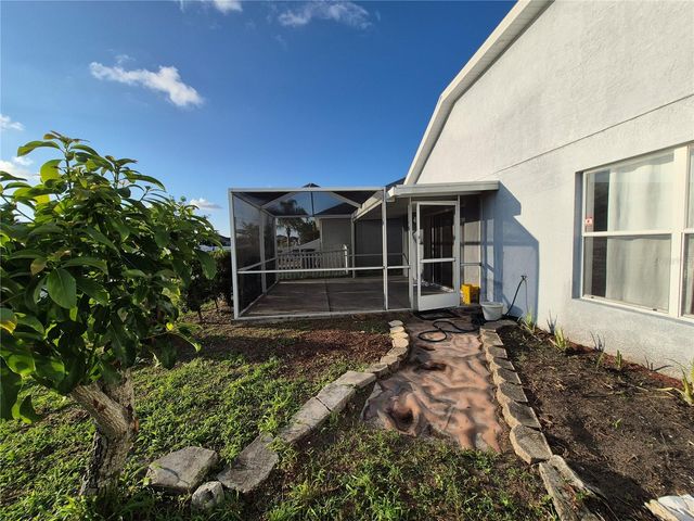 6833 RUNNER OAK DRIVE, Zephyrhills, FL 33545