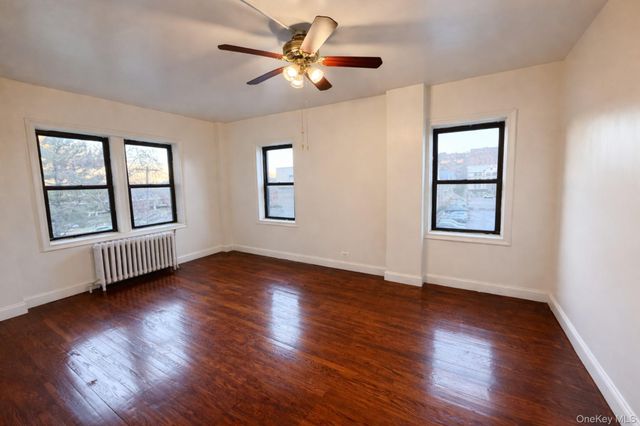 5 Circuit Road A30, New Rochelle, NY 10805