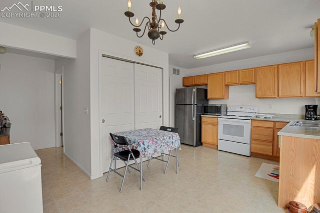 7203 Bentwater Drive, Fountain, CO 80817