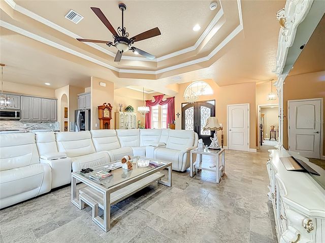 5061 W OAKHILL STREET, Dunnellon, FL 34433