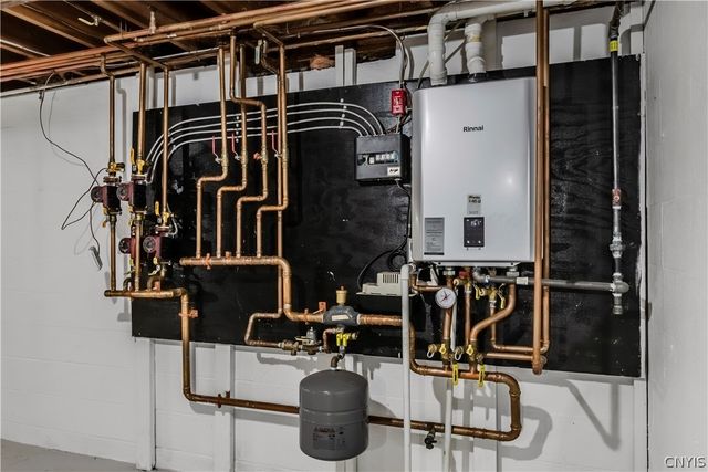 135 Harts Drive, Frankfort, NY 13413