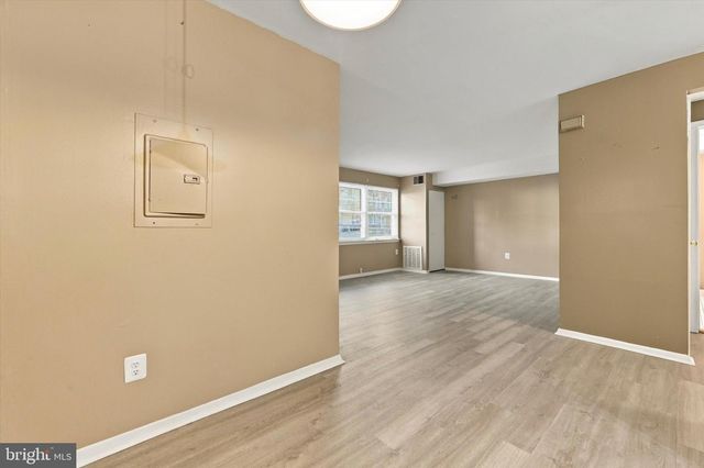 175 PARKER AVE, Philadelphia, PA 19128
