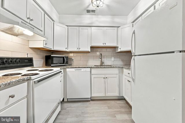 175 PARKER AVE, Philadelphia, PA 19128