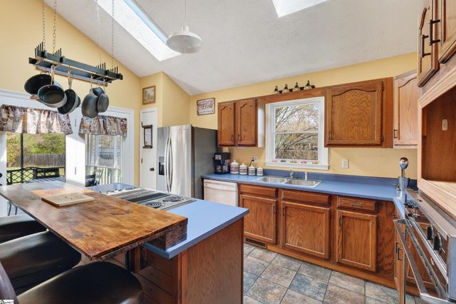 816 Cedar Rock Church Road, Easley, SC 29640