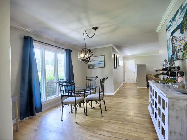 715 Glenforest Road, Sandy Springs, GA 30328