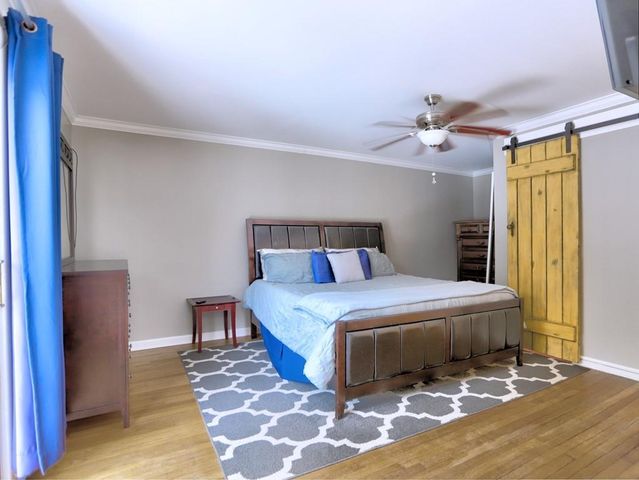 715 Glenforest Road, Sandy Springs, GA 30328