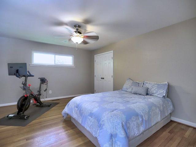 715 Glenforest Road, Sandy Springs, GA 30328