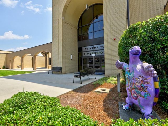 715 Glenforest Road, Sandy Springs, GA 30328