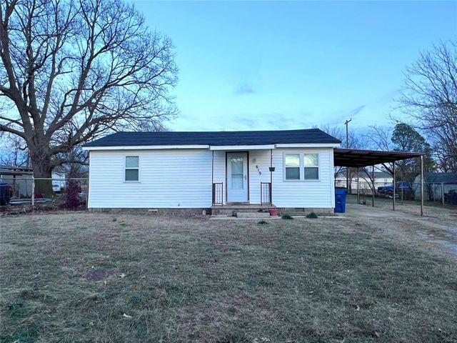 619 N Hyden Street, Stratford, OK 74872