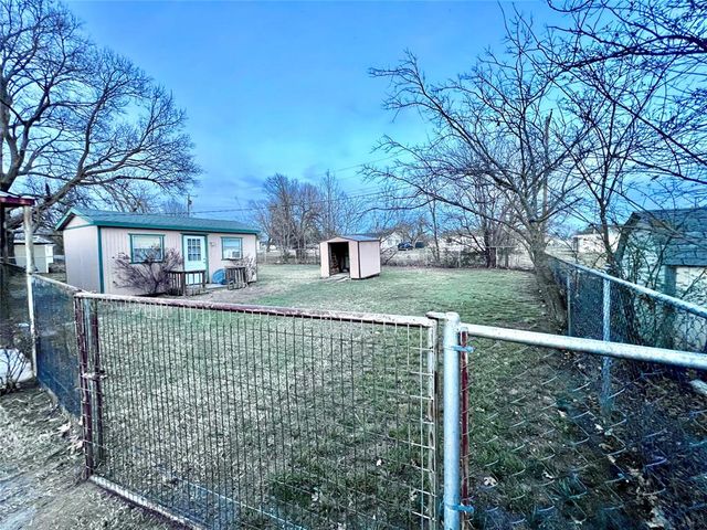 619 N Hyden Street, Stratford, OK 74872