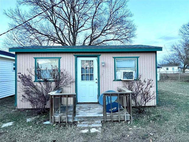 619 N Hyden Street, Stratford, OK 74872