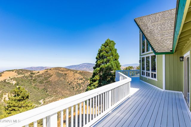 17075 Matterhorn Drive, Tehachapi, CA 93561