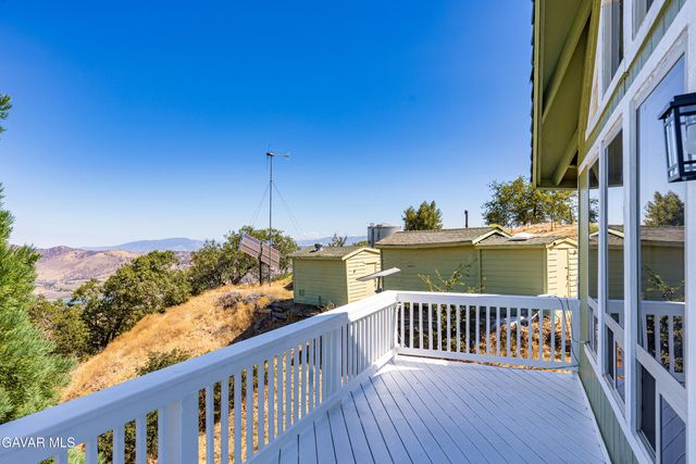 17075 Matterhorn Drive, Tehachapi, CA 93561