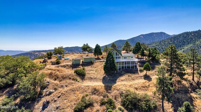 17075 Matterhorn Drive, Tehachapi, CA 93561