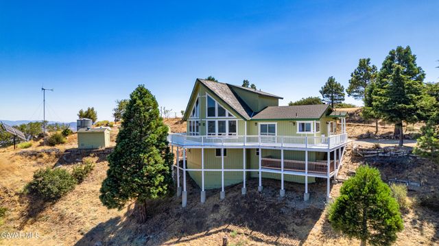 17075 Matterhorn Drive, Tehachapi, CA 93561
