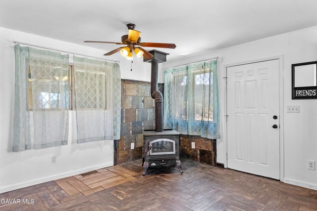 17075 Matterhorn Drive, Tehachapi, CA 93561