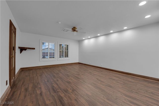 2513 Wimbledon Drive, Las Vegas, NV 89107