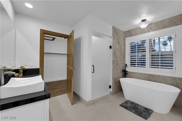 2513 Wimbledon Drive, Las Vegas, NV 89107