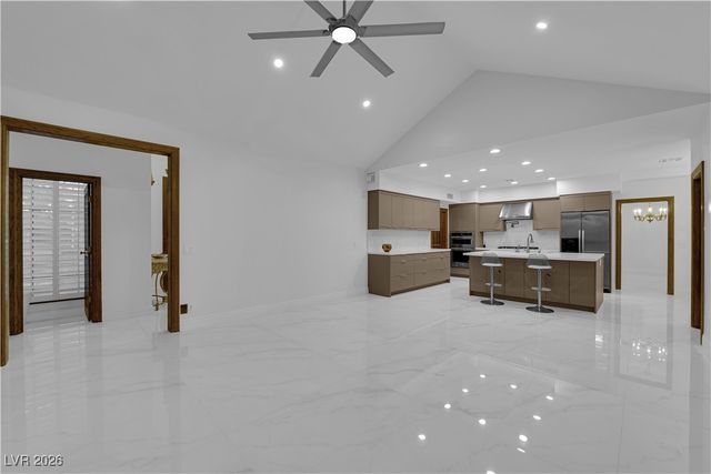 2513 Wimbledon Drive, Las Vegas, NV 89107