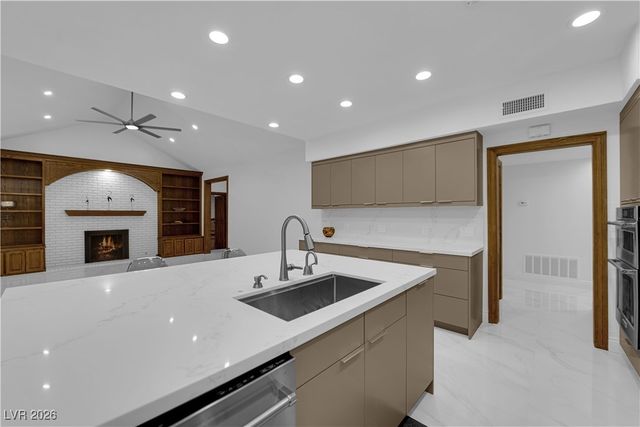 2513 Wimbledon Drive, Las Vegas, NV 89107