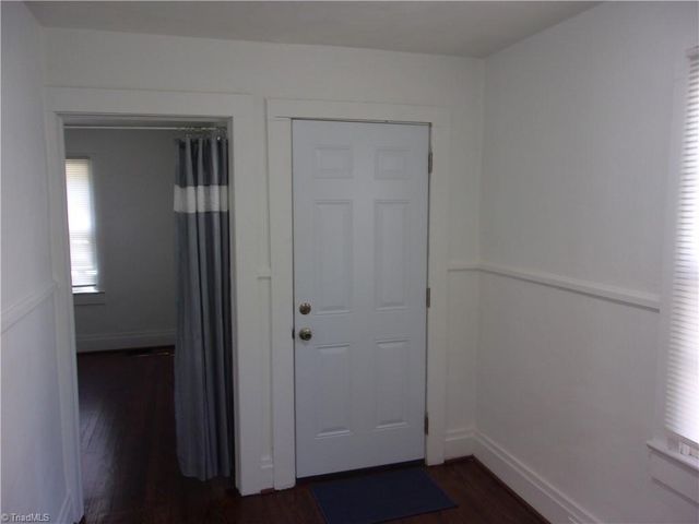 216 Model Farm Road, High Point, NC 27262