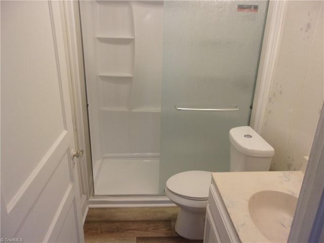 216 Model Farm Road, High Point, NC 27262