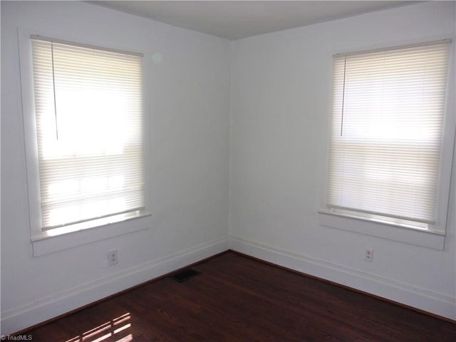 216 Model Farm Road, High Point, NC 27262