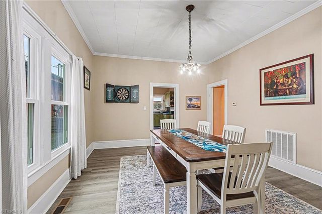 403 W Center Street, Lexington, NC 27292