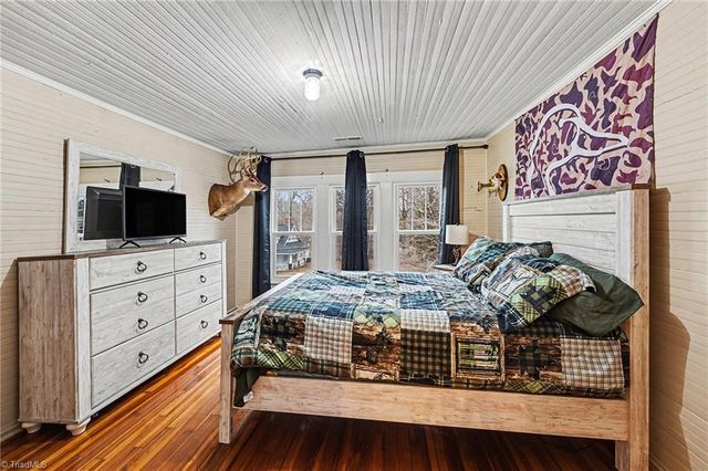 403 W Center Street, Lexington, NC 27292