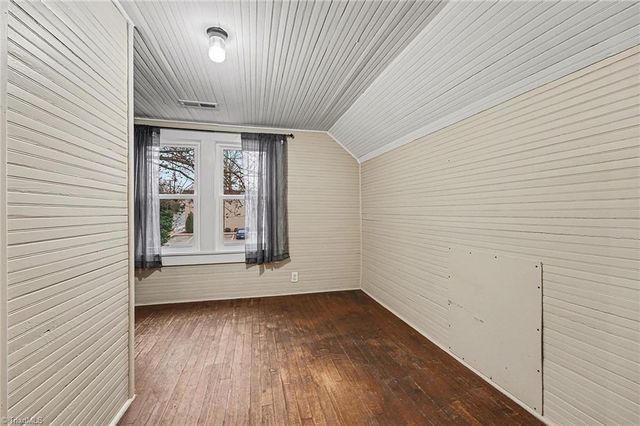 403 W Center Street, Lexington, NC 27292