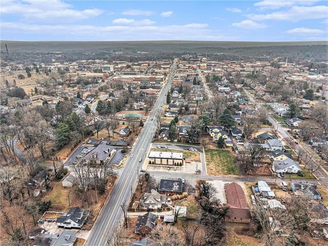 403 W Center Street, Lexington, NC 27292