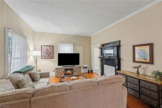 403 W Center Street, Lexington, NC 27292