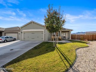 199 Walnut Court, Fernley, NV 89408