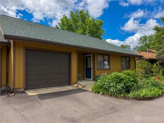 260 Park Meadows Drive, Yellow Springs Vlg, OH 45387