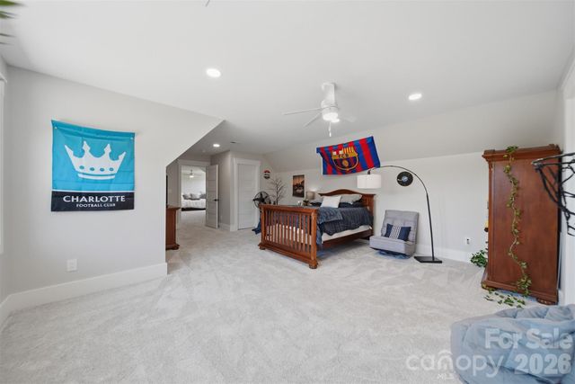 2322 Moss Farm Road, Hickory, NC 28602
