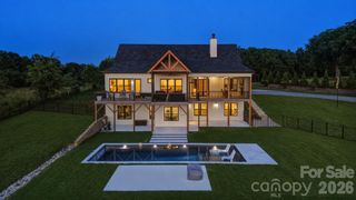 2322 Moss Farm Road, Hickory, NC 28602
