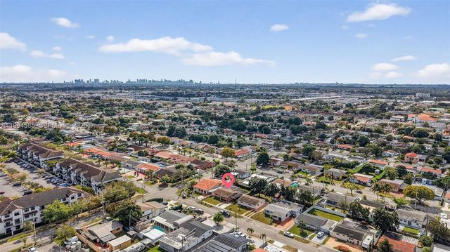 1010 W 33rd Pl, Hialeah, FL 33012