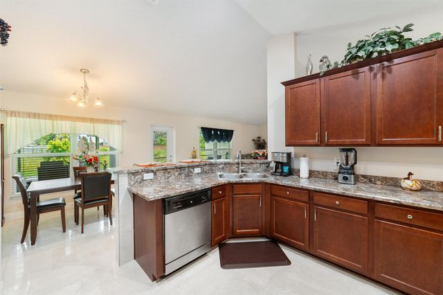 2601 SE Caladium Avenue, Port St. Lucie, FL 34952