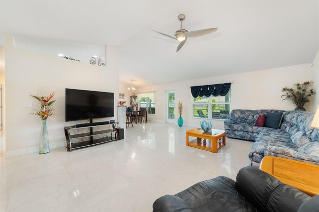 2601 SE Caladium Avenue, Port St. Lucie, FL 34952