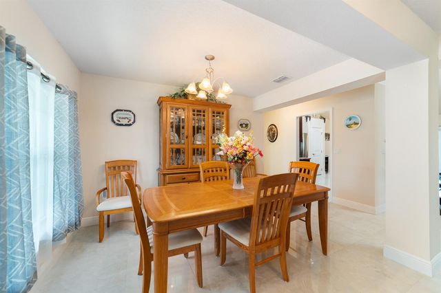 2601 SE Caladium Avenue, Port St. Lucie, FL 34952
