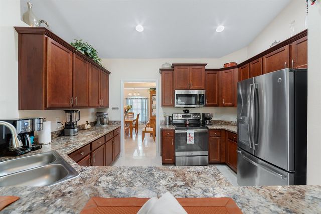 2601 SE Caladium Avenue, Port St. Lucie, FL 34952