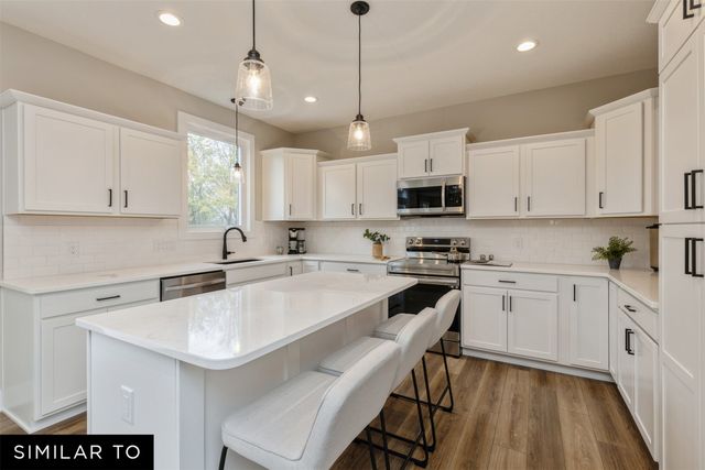 2509 NW Cedarwood Court, Ankeny, IA 50023