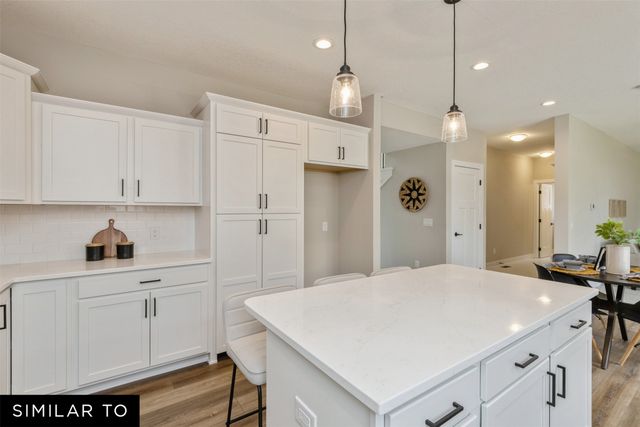 2509 NW Cedarwood Court, Ankeny, IA 50023