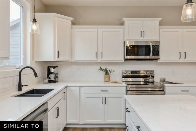 2509 NW Cedarwood Court, Ankeny, IA 50023