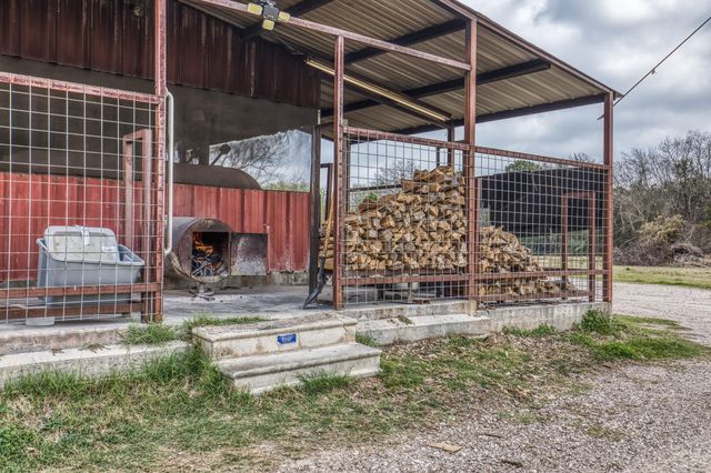 31608 Old Hempstead Road, Magnolia, TX 77355