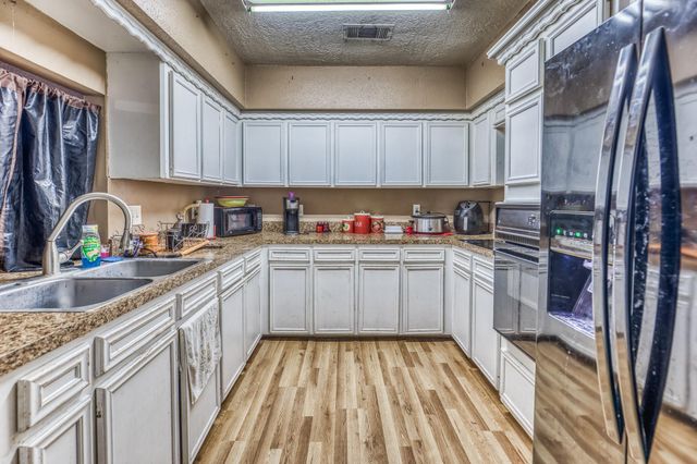 31608 Old Hempstead Road, Magnolia, TX 77355