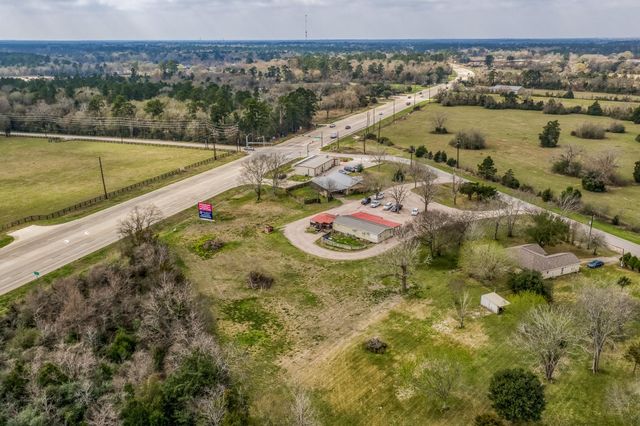 31608 Old Hempstead Road, Magnolia, TX 77355