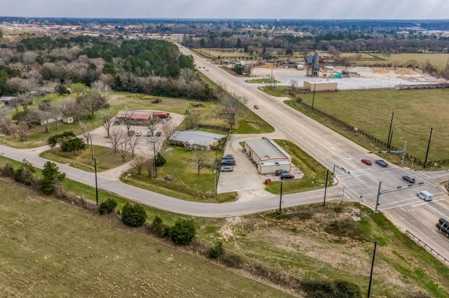 31608 Old Hempstead Road, Magnolia, TX 77355