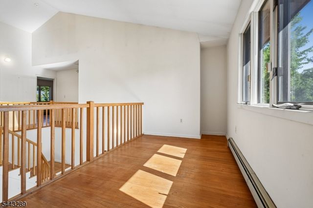 22 Garrity Ter, Montville Twp., NJ 07058