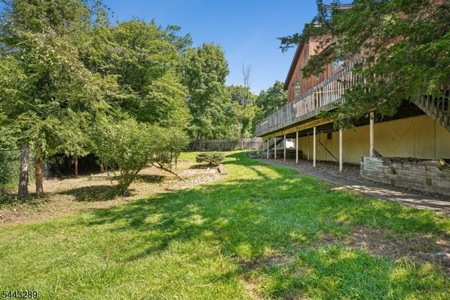 22 Garrity Ter, Montville Twp., NJ 07058